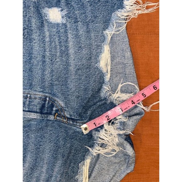 Levis Blue Distressed High-Waisted Denim With Raw Hem Women's Shorts Size 26 - Picture 7 of 8